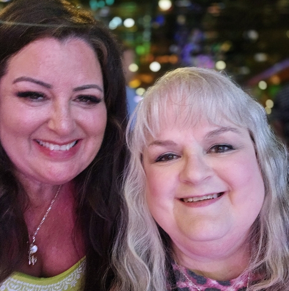 Meet your Posher, Sandra - Picture 6 of 16